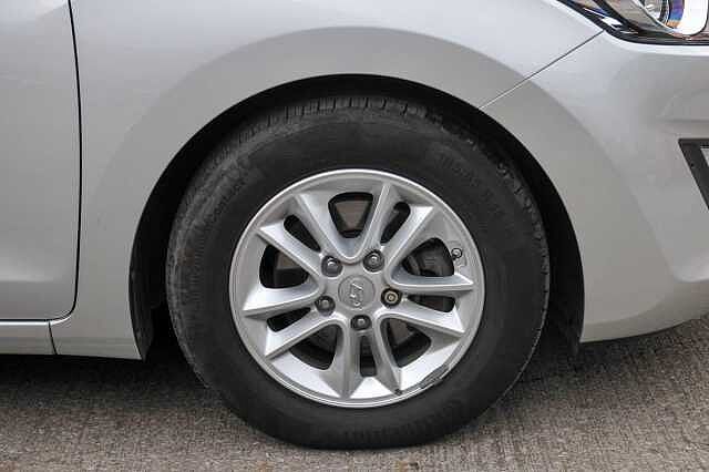 Hyundai i30 1.6 CRDi SE Nav Blue Drive (110 PS) 5 Door