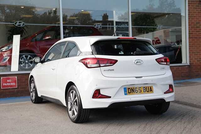 Hyundai I20 1.2 SE (84PS) Coupe White