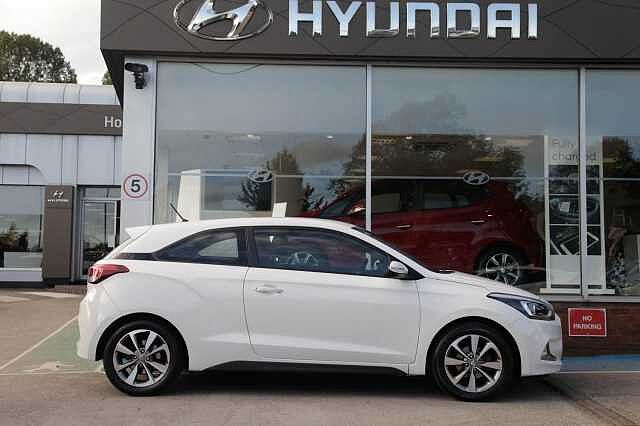 Hyundai I20 1.2 SE (84PS) Coupe White