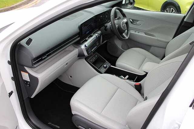 Hyundai KONA 65.4kWh Ultimate Auto 5dr White