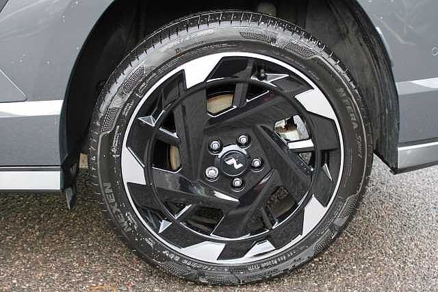 Hyundai KONA 65.4kWh N Line S Auto 5dr