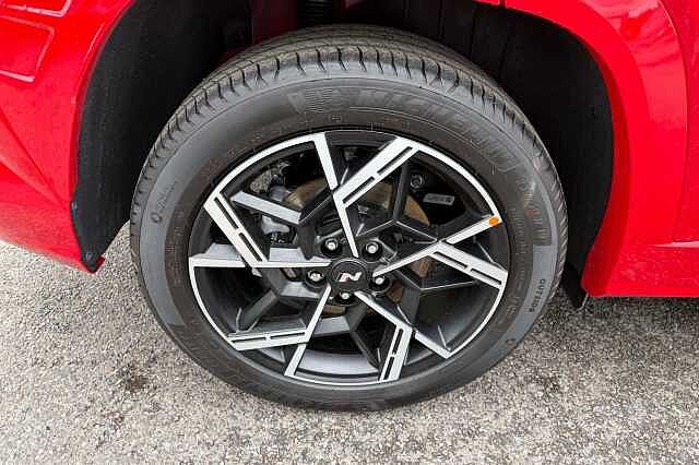 Hyundai TUCSON 1.6T N Line Auto Euro 6 (s/s) 5dr Red