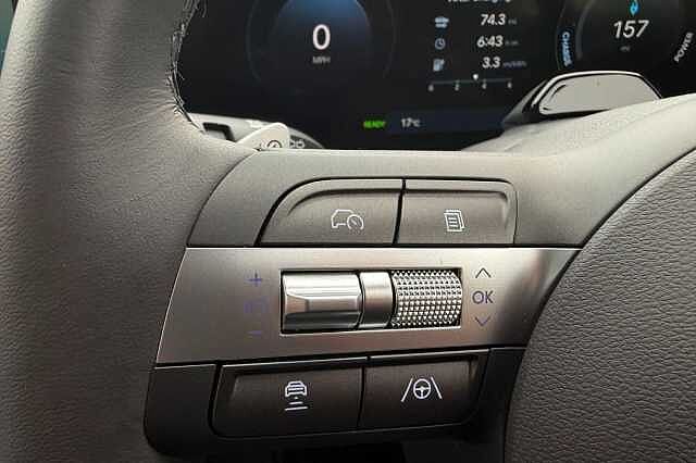 Hyundai KONA 65.4kWh Ultimate Auto 5dr Silver