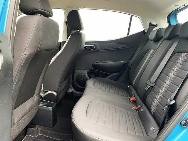 Hyundai i10 1.0 MPi SE Connect 5dr