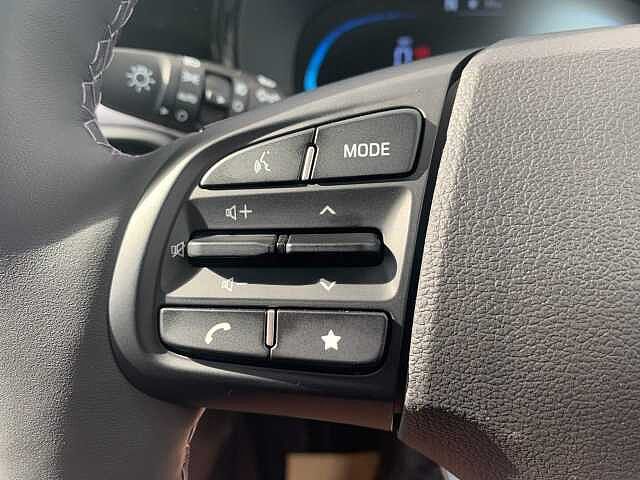 Hyundai i10 1.0 [63] Premium 5dr Auto [Nav]