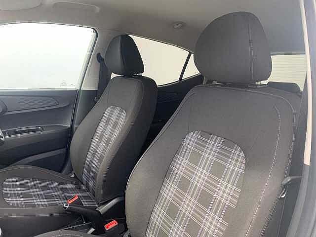 Hyundai i10 1.0 [63] Premium 5dr Auto [Nav]