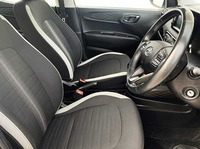 Hyundai i10 1.0 MPi SE Connect 5dr Auto
