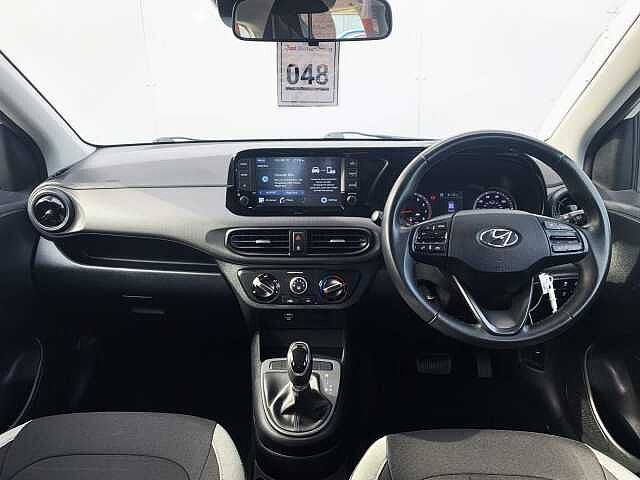 Hyundai i10 1.0 MPi SE Connect 5dr Auto