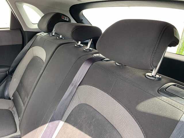 Hyundai Kona 1.0T GDi Play Edition 5dr