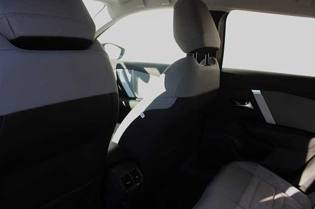 Citroen e-C4 50kWh e-series Auto 5dr (7.4kW Charger)
