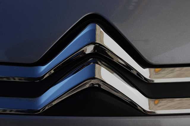 Citroen e-C4 50kWh e-series Auto 5dr (7.4kW Charger)