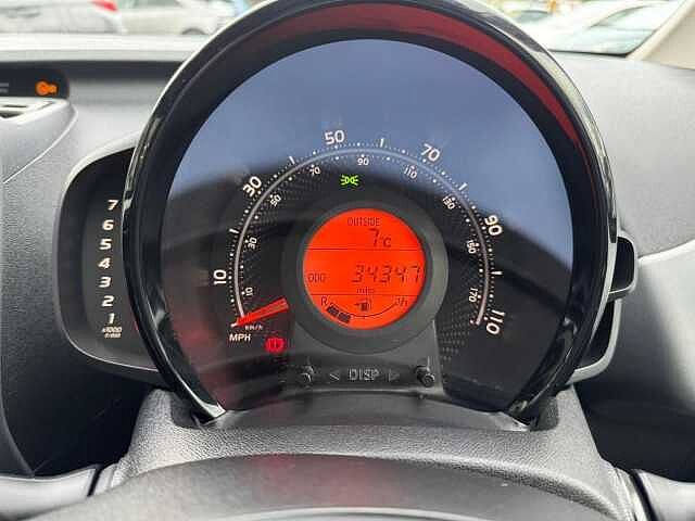 Toyota AYGO 1.0 VVT-i x-trend Euro 6 5dr