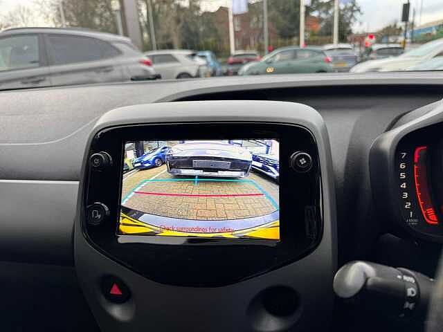 Toyota AYGO 1.0 VVT-i x-trend Euro 6 5dr