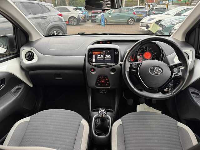 Toyota AYGO 1.0 VVT-i x-trend Euro 6 5dr