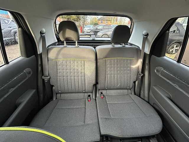 Hyundai INSTER Long Range 49kWh Cross Auto 5dr