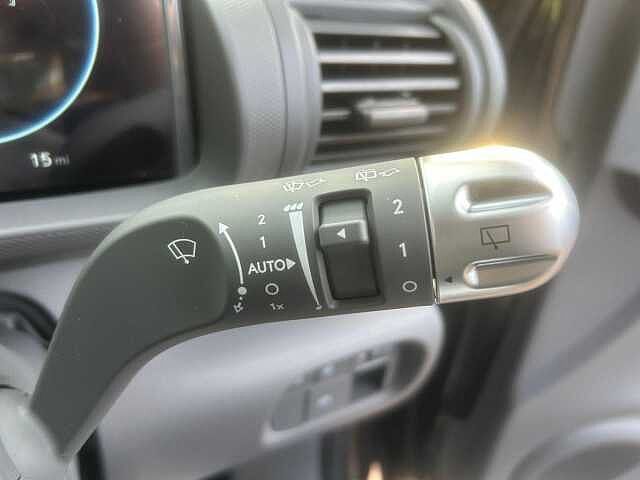 Hyundai INSTER Long Range 49kWh Cross Auto 5dr