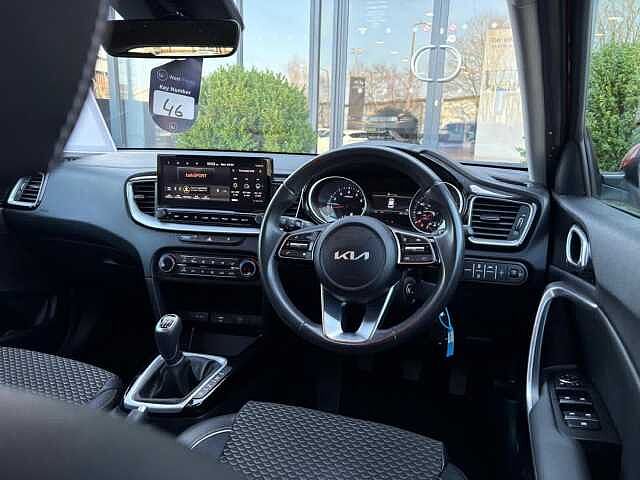 Kia Ceed 1.5 T-GDi 3 Euro 6 (s/s) 5dr
