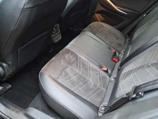 Vauxhall Grandland 1.5 Turbo D Ultimate Auto Euro 6 (s/s) 5dr