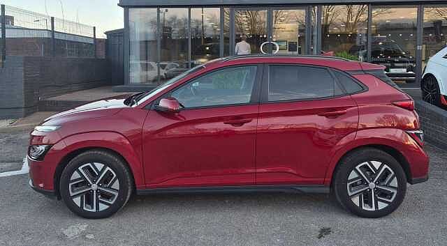 Hyundai KONA 64kWh Ultimate Auto 5dr (10.5kW Charger)