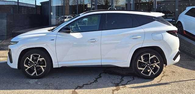 Hyundai TUCSON 1.6 T-GDi 13.8kWh N Line Auto Euro 6 (s/s) 5dr White