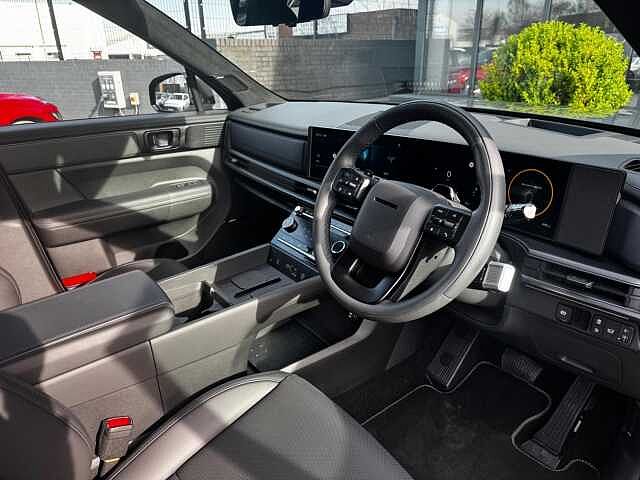 Hyundai SANTA FE 1.6 T-GDi 13.8kWh Calligraphy Auto 4WD Euro 6 (s/s) 5dr (7Seat) Magnetic Grey