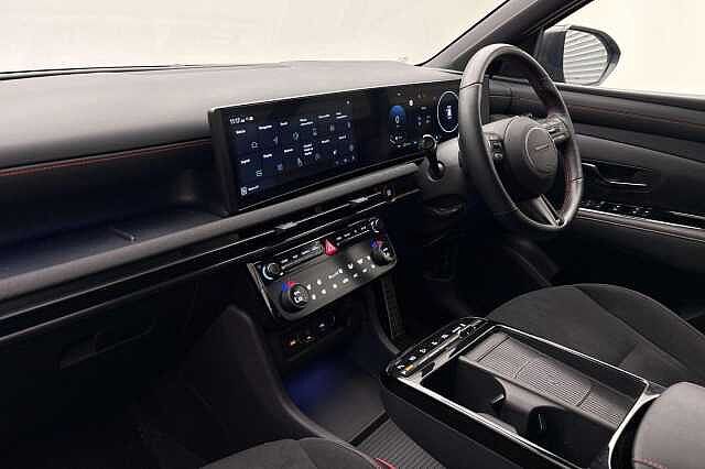 Hyundai TUCSON 1.6 T-GDi 13.8kWh N Line S Auto Euro 6 (s/s) 5dr Black