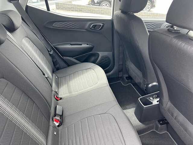 Hyundai I10 1.0 Advance Euro 6 (s/s) 5dr White