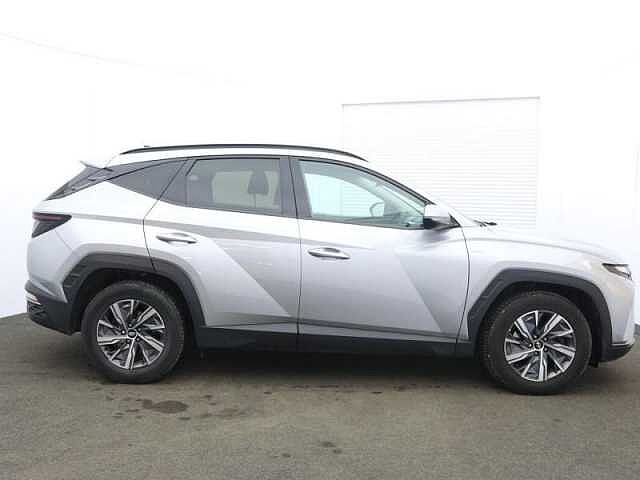 Hyundai TUCSON 1.6 T-GDi MHEV SE Connect DCT Euro 6 (s/s) 5dr Silver