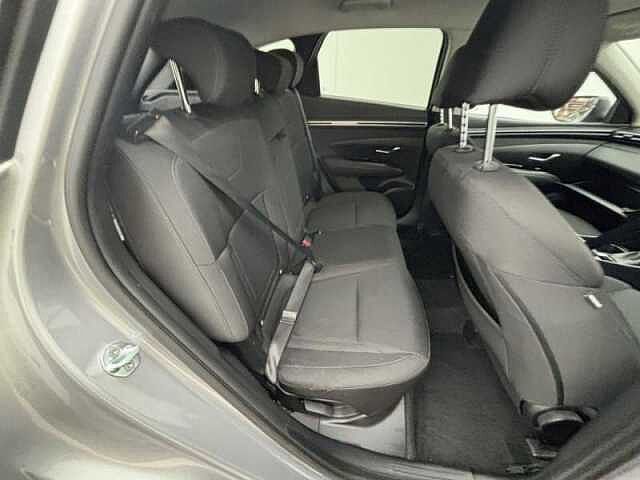 Hyundai TUCSON 1.6 T-GDi MHEV SE Connect DCT Euro 6 (s/s) 5dr Silver