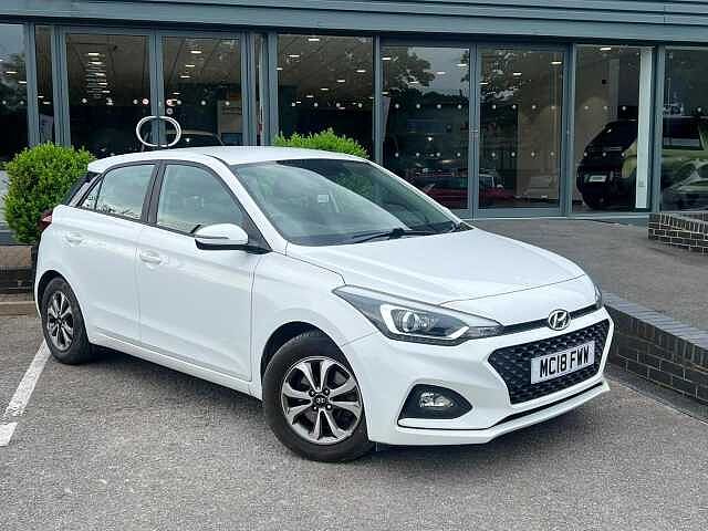 Hyundai I20 1.0 T-GDi SE Hatchback 5dr Petrol DCT Euro 6 (s/s) (100 ps) White