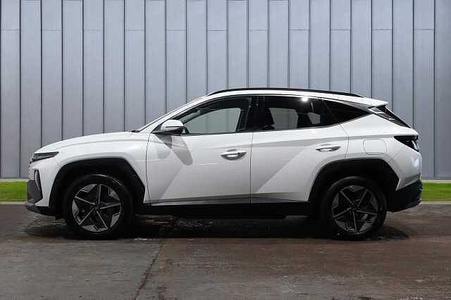 Hyundai TUCSON 1.6 T-GDi 13.8kWh Premium Auto Euro 6 (s/s) 5dr White