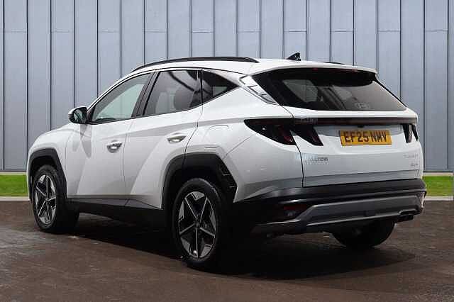 Hyundai TUCSON 1.6 T-GDi 13.8kWh Premium Auto Euro 6 (s/s) 5dr White