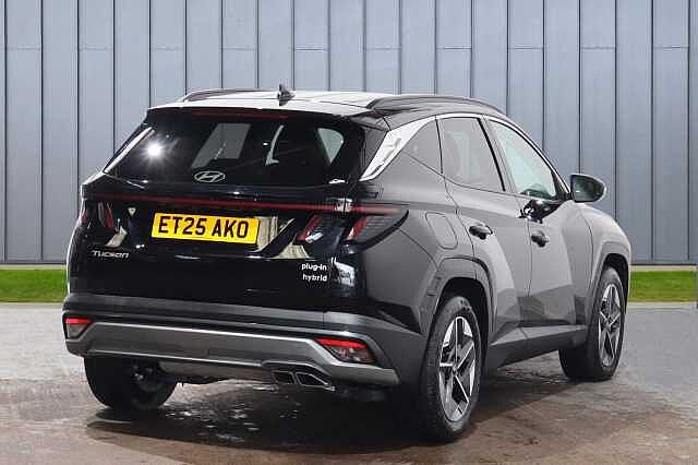 Hyundai TUCSON 1.6 T-GDi 13.8kWh Premium Auto Euro 6 (s/s) 5dr Black