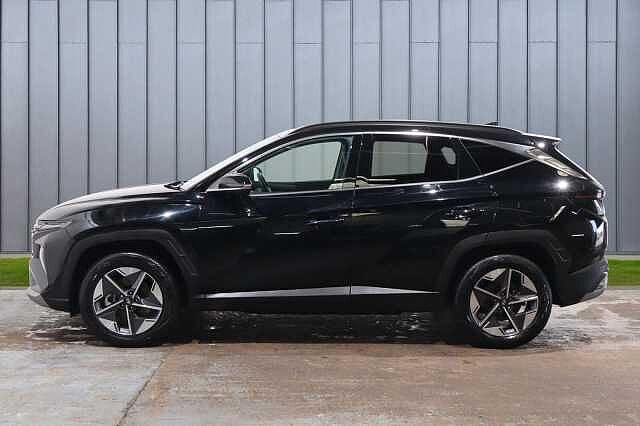 Hyundai TUCSON 1.6 T-GDi 13.8kWh Premium Auto Euro 6 (s/s) 5dr Black