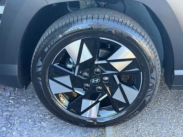 Hyundai Kona 1.6 Hybrid 129 Advance 5dr DCT