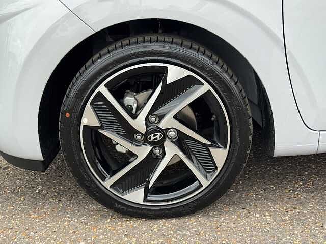 Hyundai I10 1.2 [79] Premium 5dr [Nav] Lumen Gray