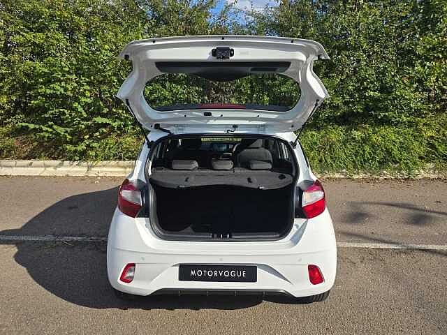 Hyundai I10 1.0 [63] Premium 5dr [Nav] Atlas White