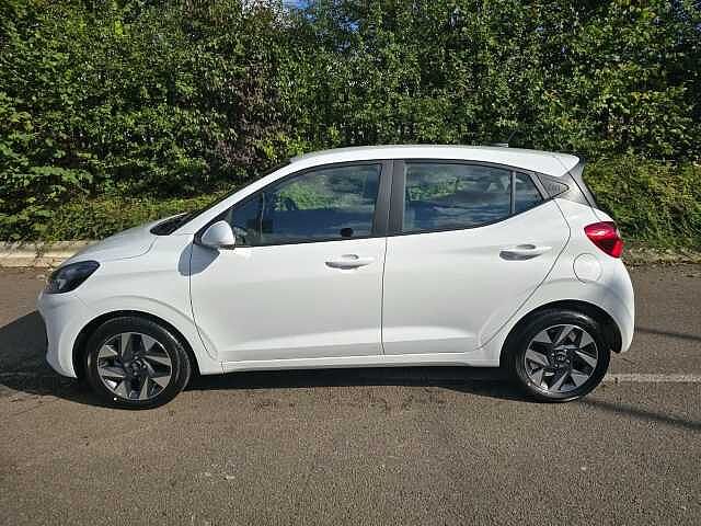 Hyundai I10 1.0 [63] Premium 5dr [Nav] Atlas White