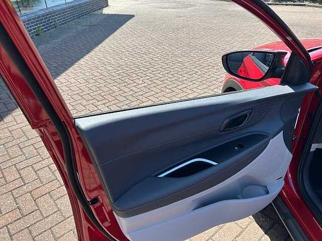 Hyundai BAYON 1.0 TGDi Ultimate 5dr DCT Dragon Red