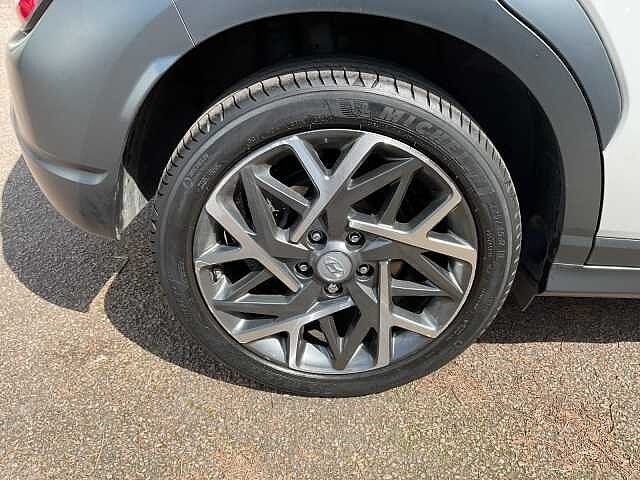 Hyundai KONA 1.6 GDi Hybrid Premium 5dr DCT Grey