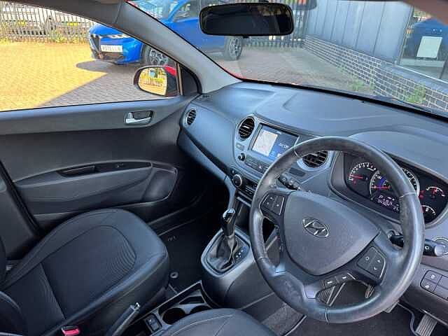 Hyundai I10 1.2 Premium SE 5dr Auto Red