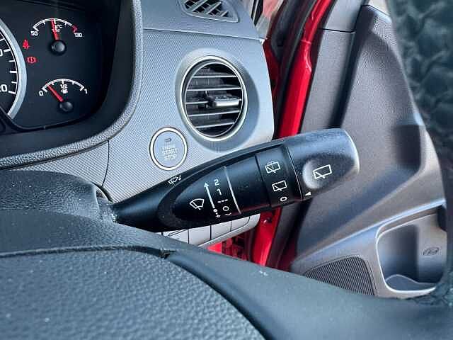 Hyundai I10 1.2 Premium SE 5dr Auto Red