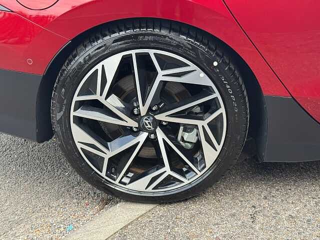 Hyundai IONIQ 6 239kW Ultimate 77kWh 4dr AWD Auto Ultimate Red
