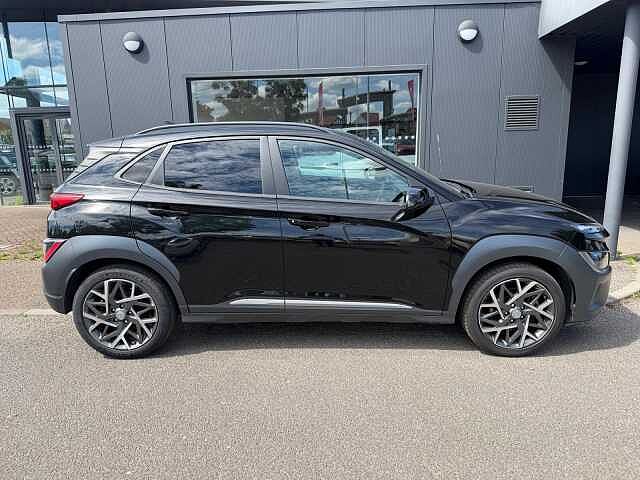 Hyundai KONA 1.6 GDi Hybrid Premium 5dr DCT Black