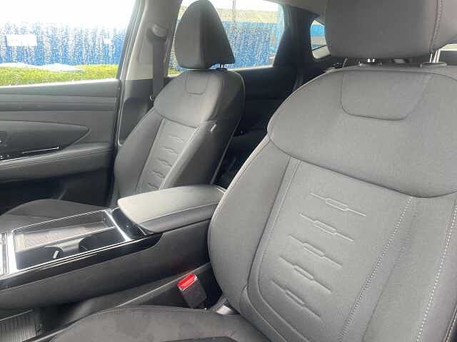 Hyundai TUCSON 1.6 T-GDi Advance Auto Euro 6 (s/s) 5dr Silver