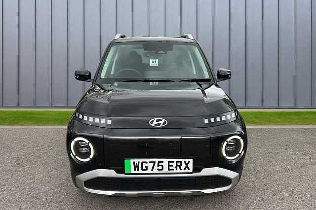 Hyundai INSTER Long Range 49kWh 02 Auto 5dr Black