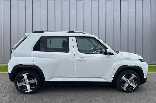 Hyundai INSTER Long Range 49kWh 02 Auto 5dr White