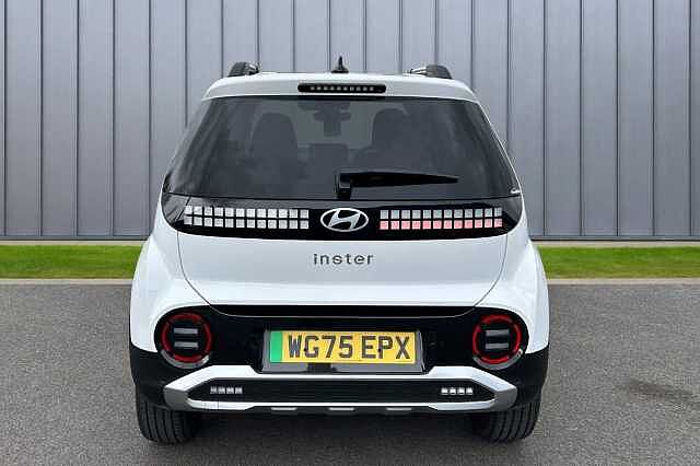 Hyundai INSTER Long Range 49kWh 02 Auto 5dr White