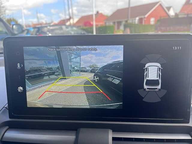 Hyundai INSTER Long Range 49kWh 02 Auto 5dr White