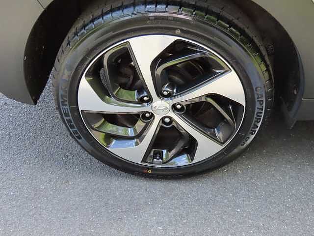 Hyundai Tucson 1.7 CRDi Blue Drive Sport Edition 5dr 2WD